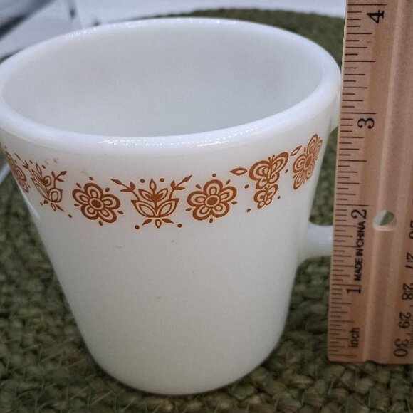 Vintage Pyrex White Milk Glass Mug W/Brown Floral Pattern 300ml Microwave Safe - Picture 4 of 5